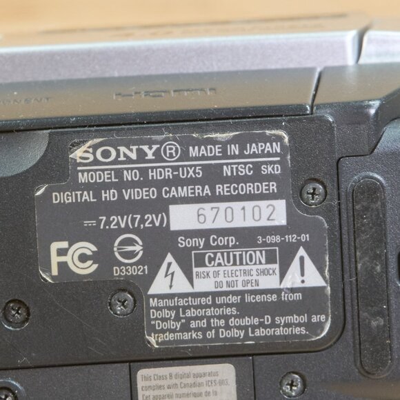 Sony HDR-UX5 DVD Handycam Camcorder, 1080i HD, Carl Zeiss Lens, Tested - Picture 9 of 10